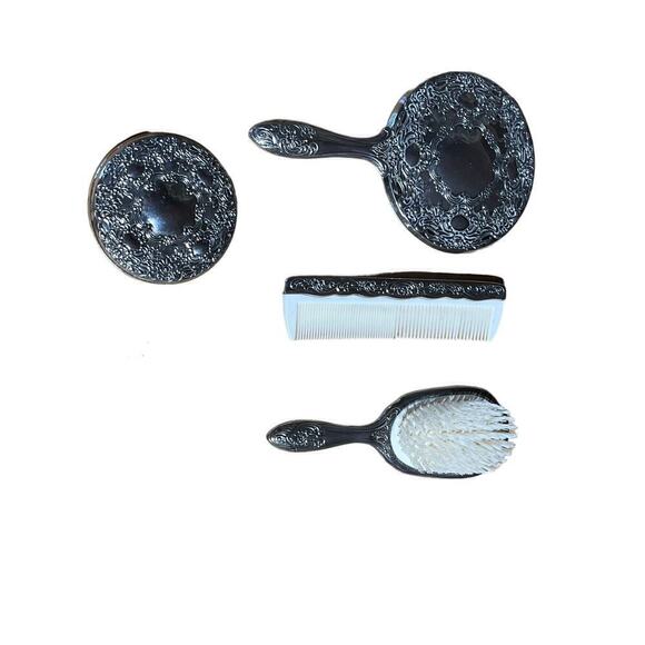 Vintage 4 piece vanity set. Silver Plated Raised Roses. Ornate.Mirror,brush,comb - Picture 1 of 10